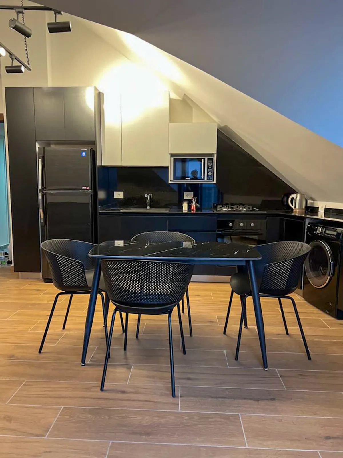 Fully Furnished New Apartment in Bsalim, Metn — الصورة 4