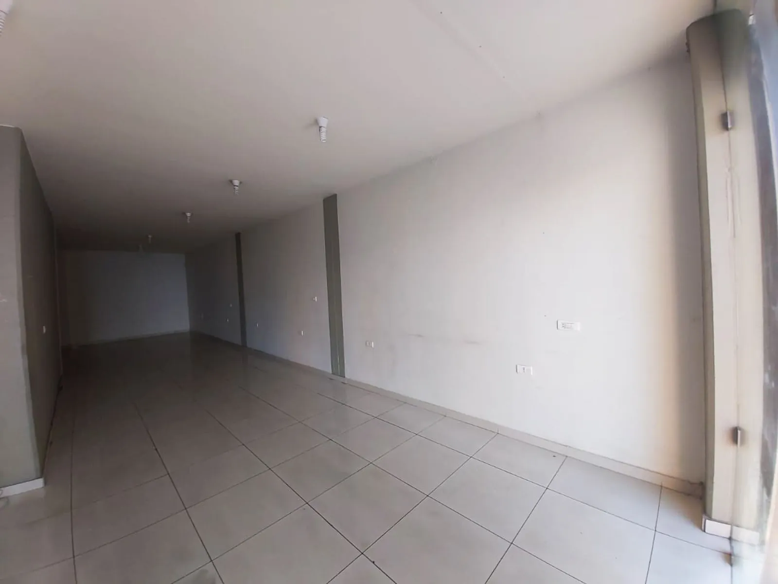 Prime Location Shop in Bkenneya, Metn — الصورة 4