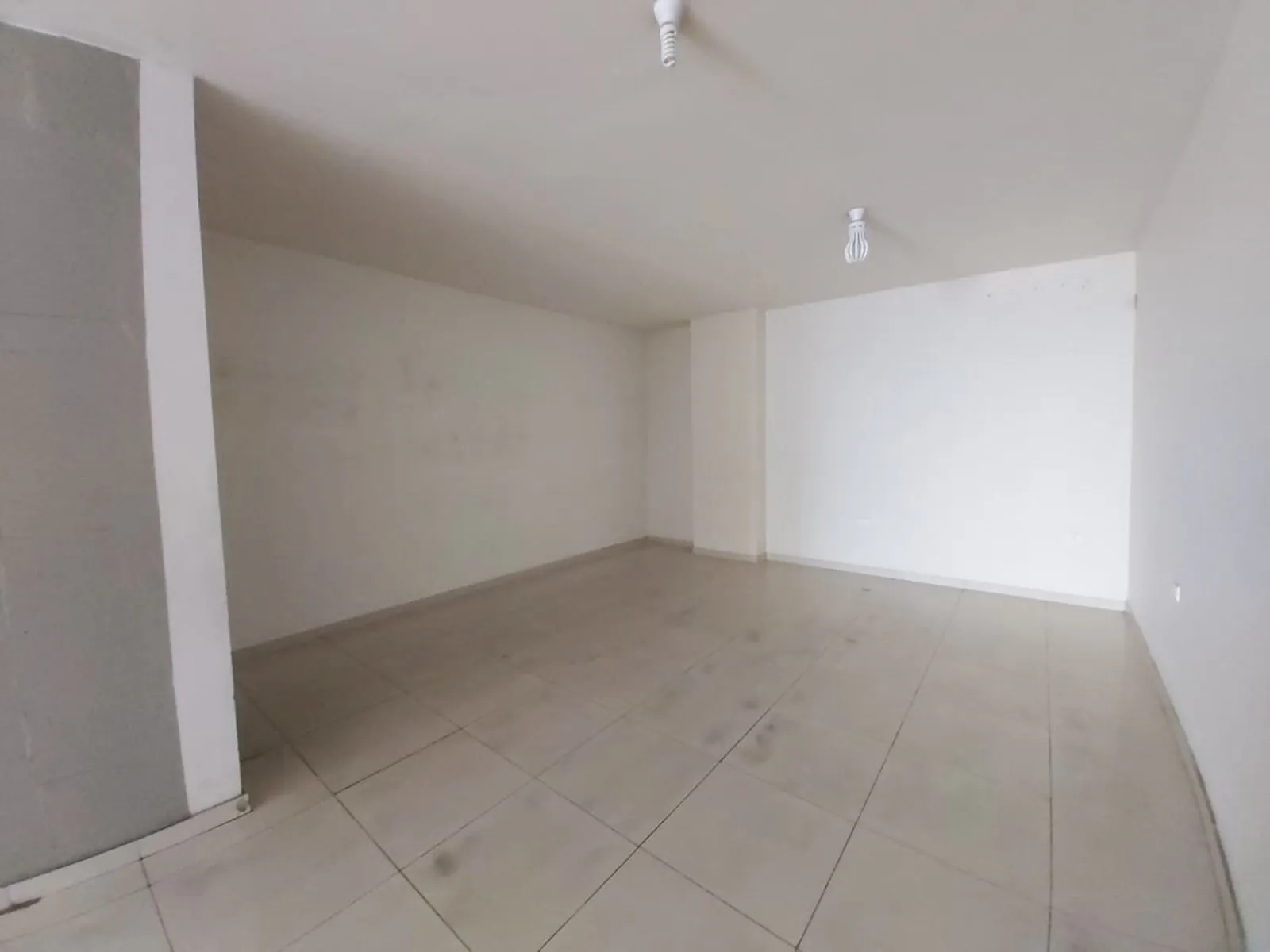 Prime Location Shop in Bkenneya, Metn — الصورة 5