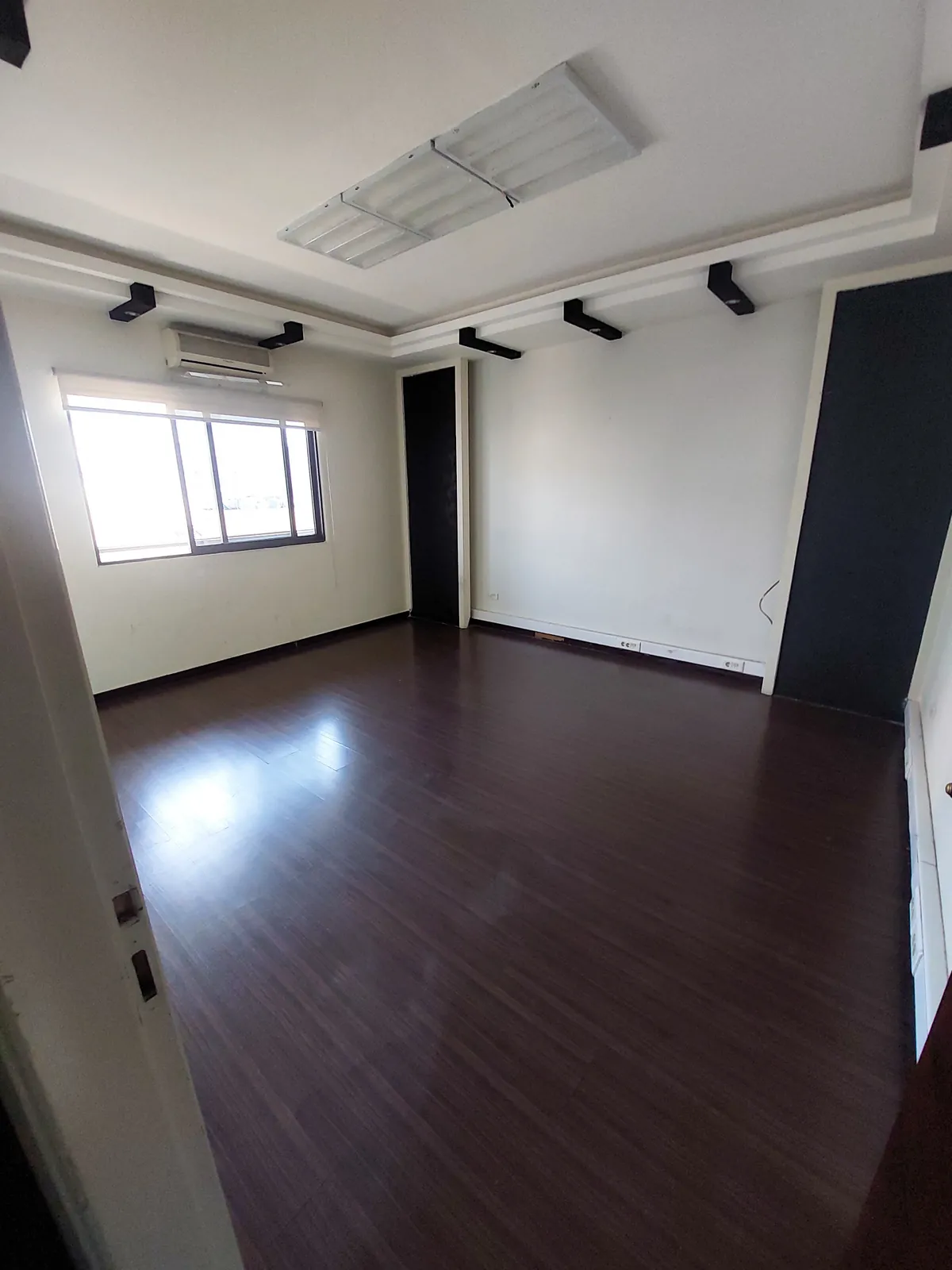 Prime Location Office in Zalka, Metn — الصورة 1