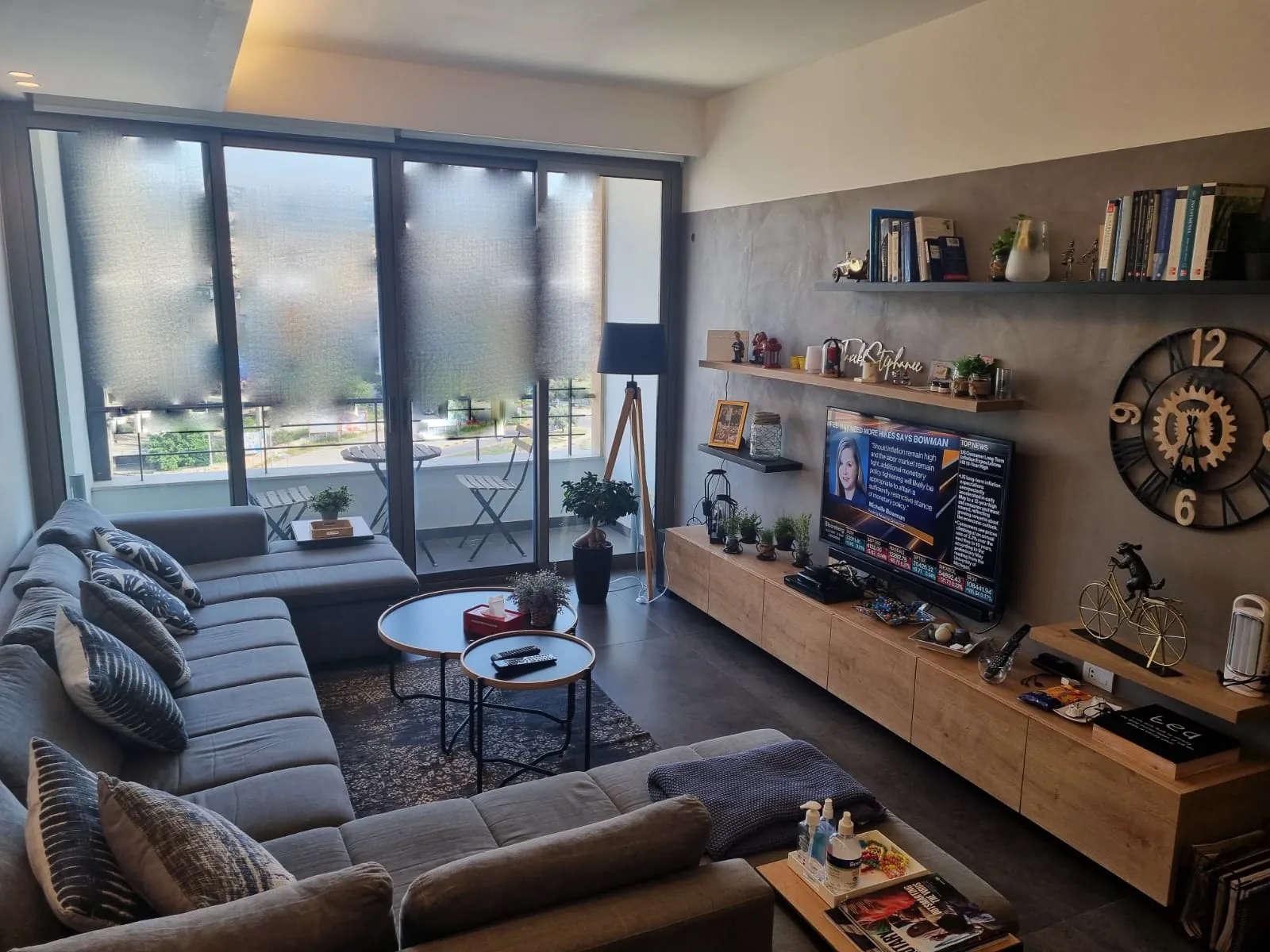 Prime Location Apartment in Sin El Fil , Metn