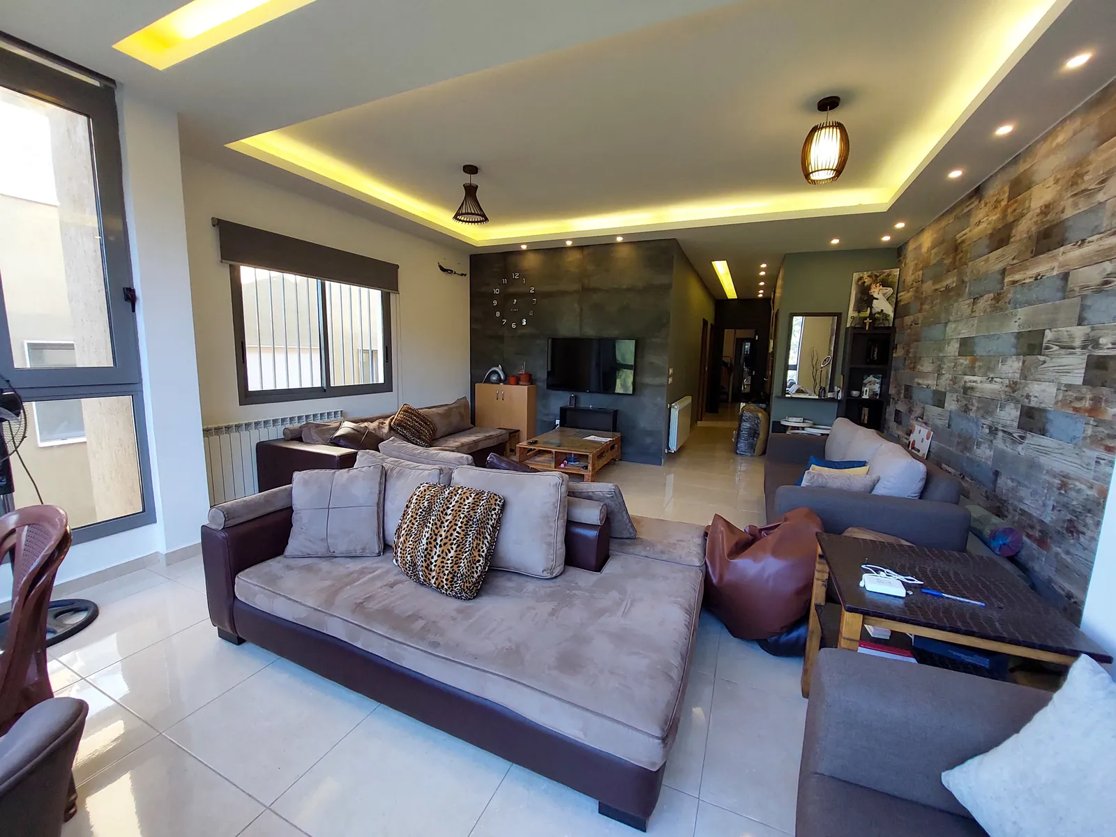 Furnished New Apartment in Zikrit, Metn with Mountain View — الصورة 2