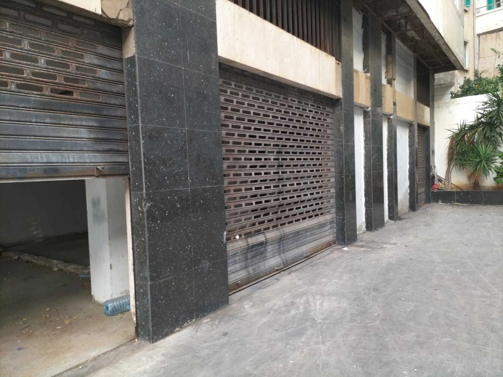 Prime Location Shop in Verdun, Beirut — photo 3