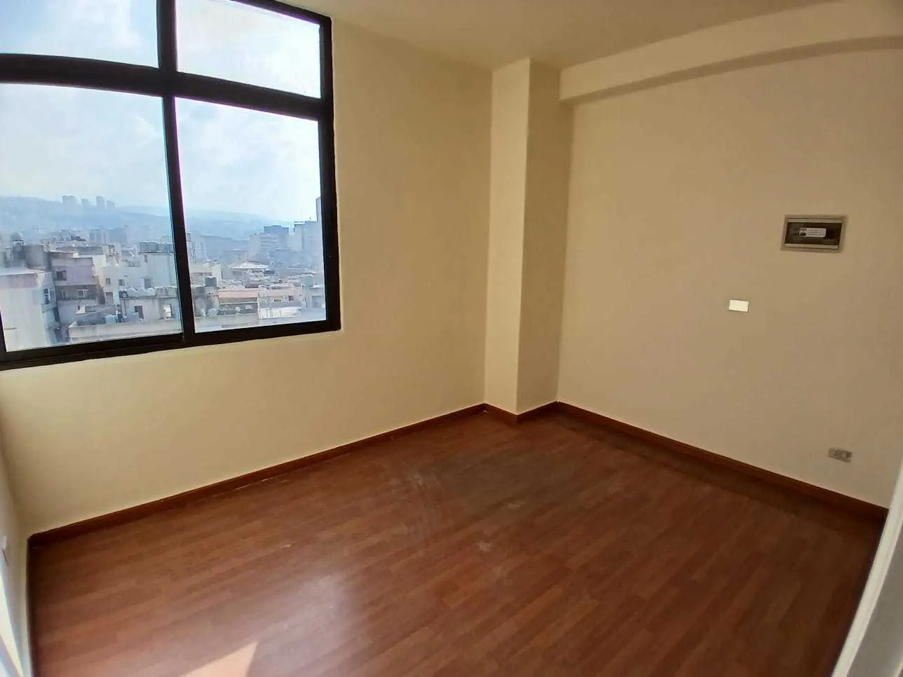 Prime Location Office in Dora, Metn — الصورة 2