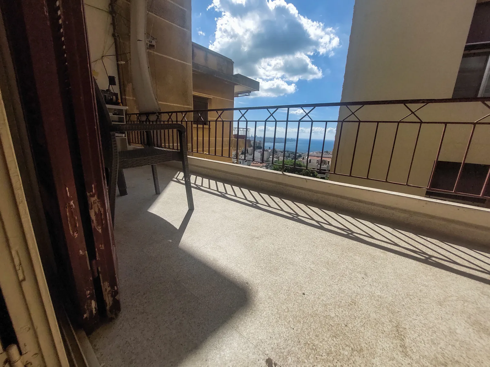Apartment in Dik El Mehdi, Metn with Partial Sea View — الصورة 2