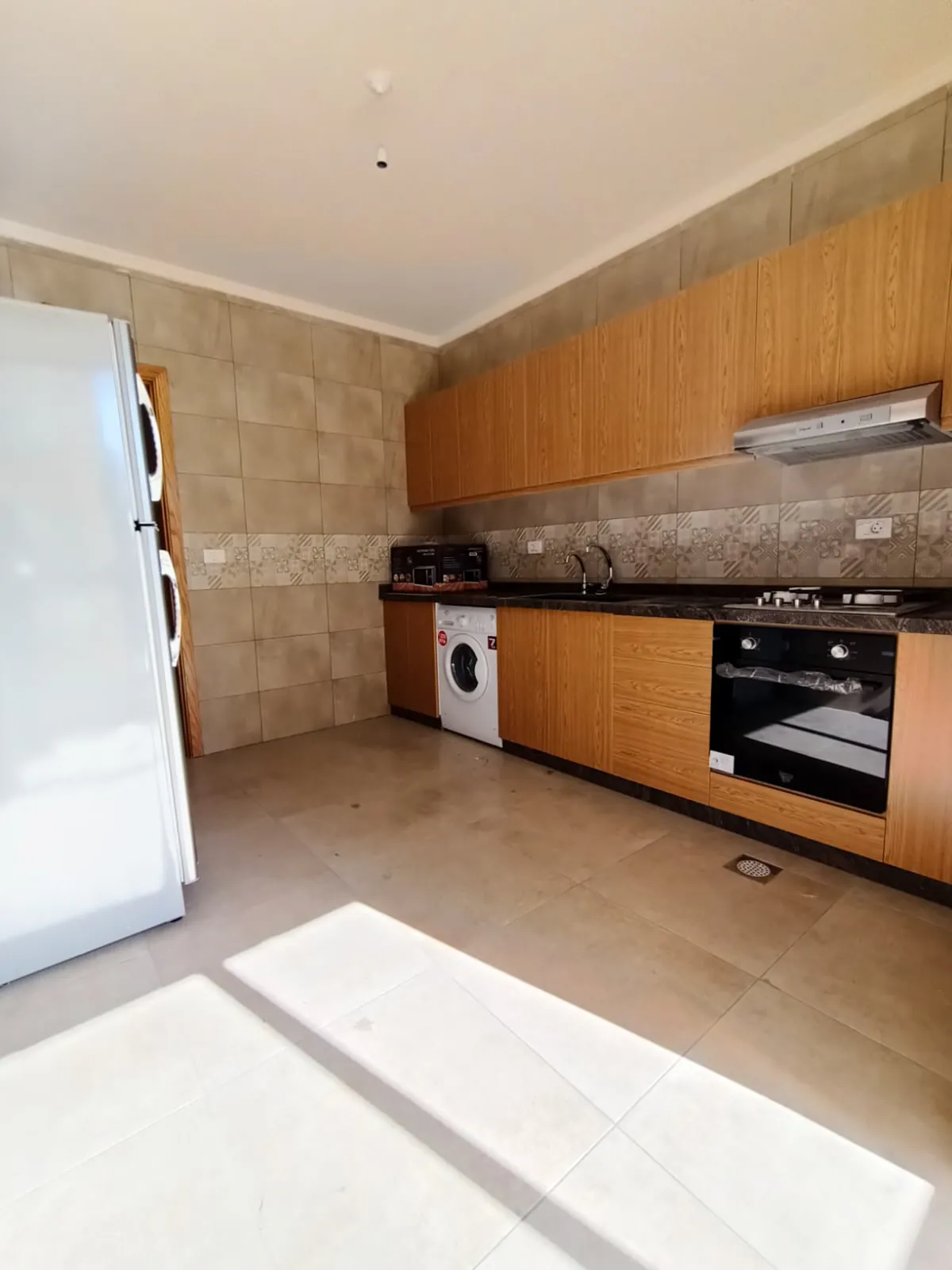 Fully Furnished Apartment in Naccache, Metn — الصورة 4