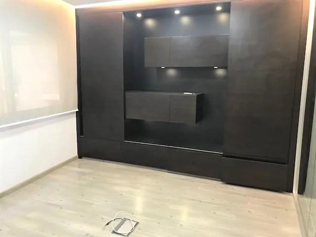Fully Furnished Office for Rent in Saifi Village, Beirut — الصورة 2