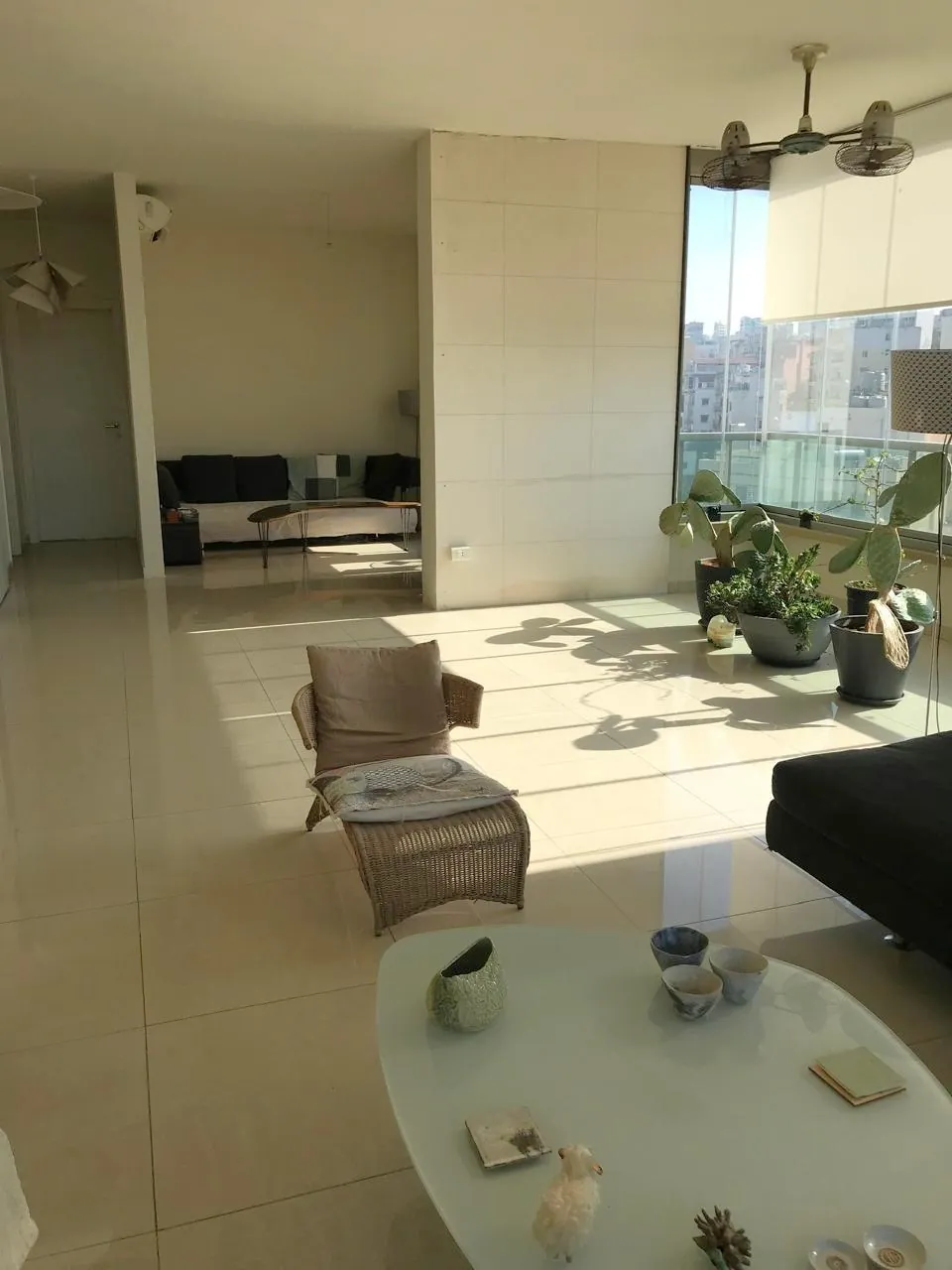 Apartment in Achrafieh Mar Mikhael, Beirut with City & Sea View — الصورة 2