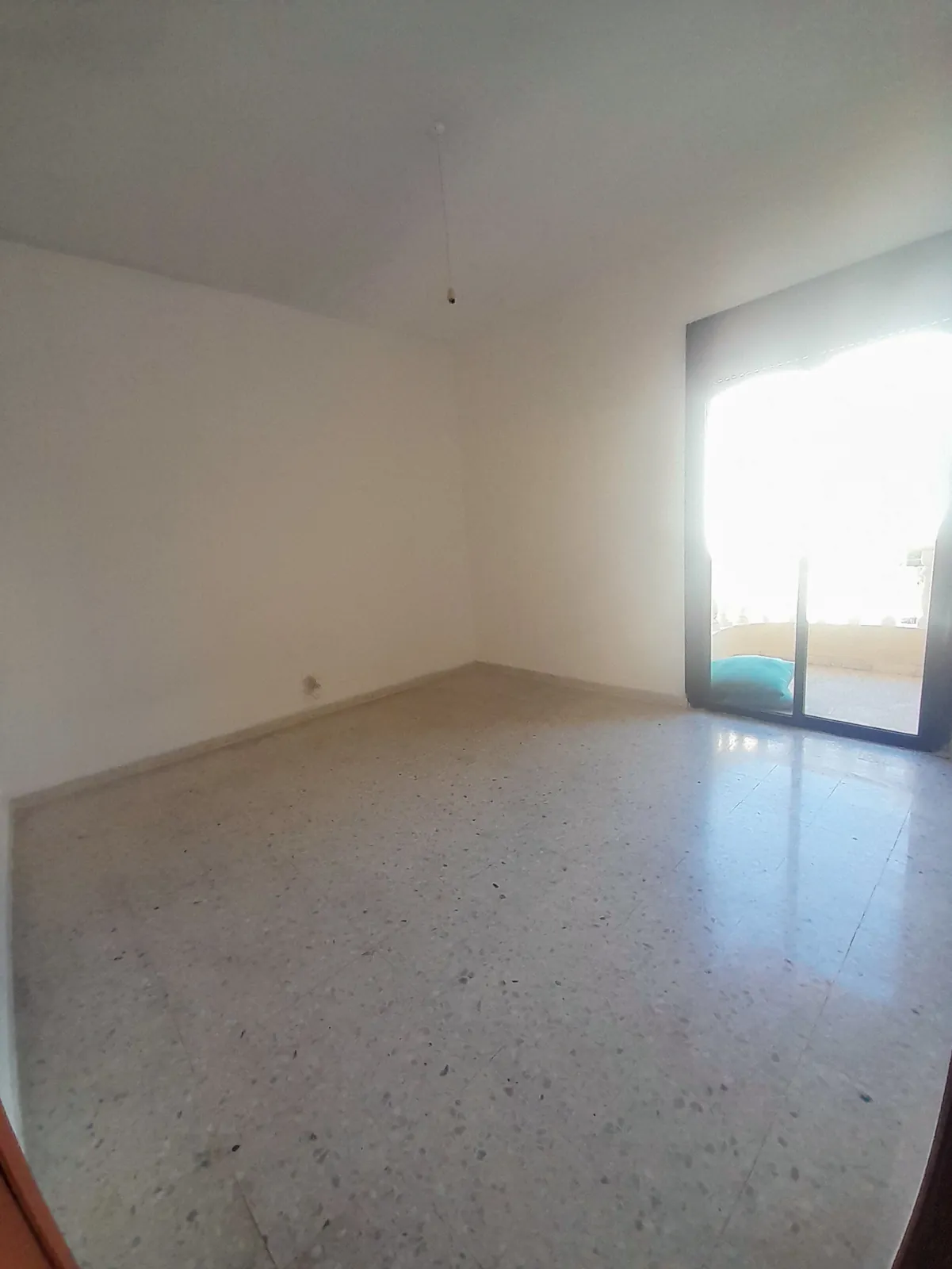 Apartment in Ballouneh, Keserwan with Sea & Mountain View — الصورة 5