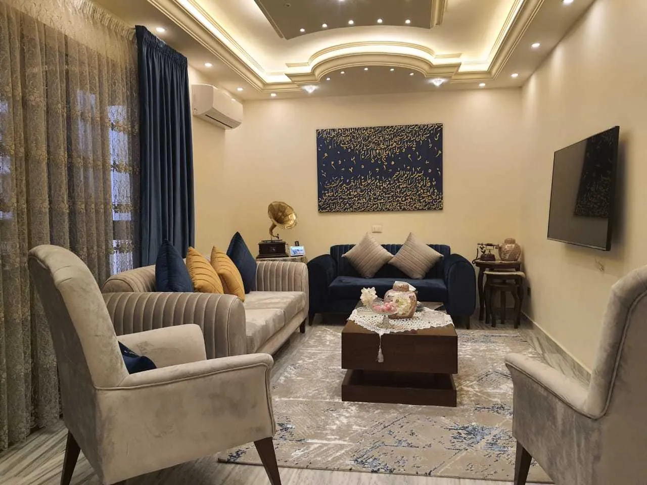 Apartment in Mazraa, Beirut in a Calm Neighborhood