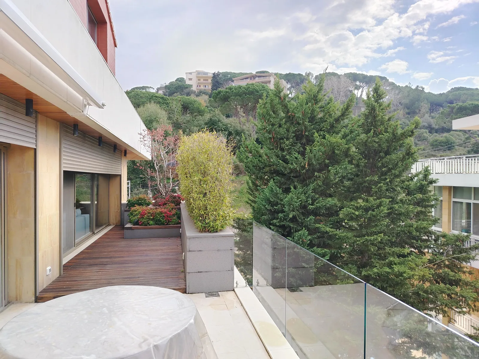 Deluxe Triplex Villa in Beit Meri, Metn with Sea & Mountain View — الصورة 5