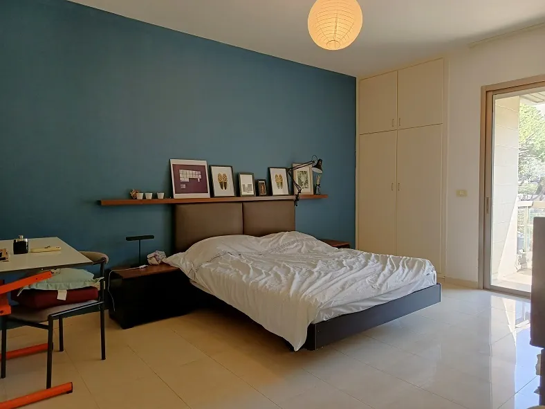 Furnished Apartment in Mansourieh, Metn with City & Sea View — الصورة 5