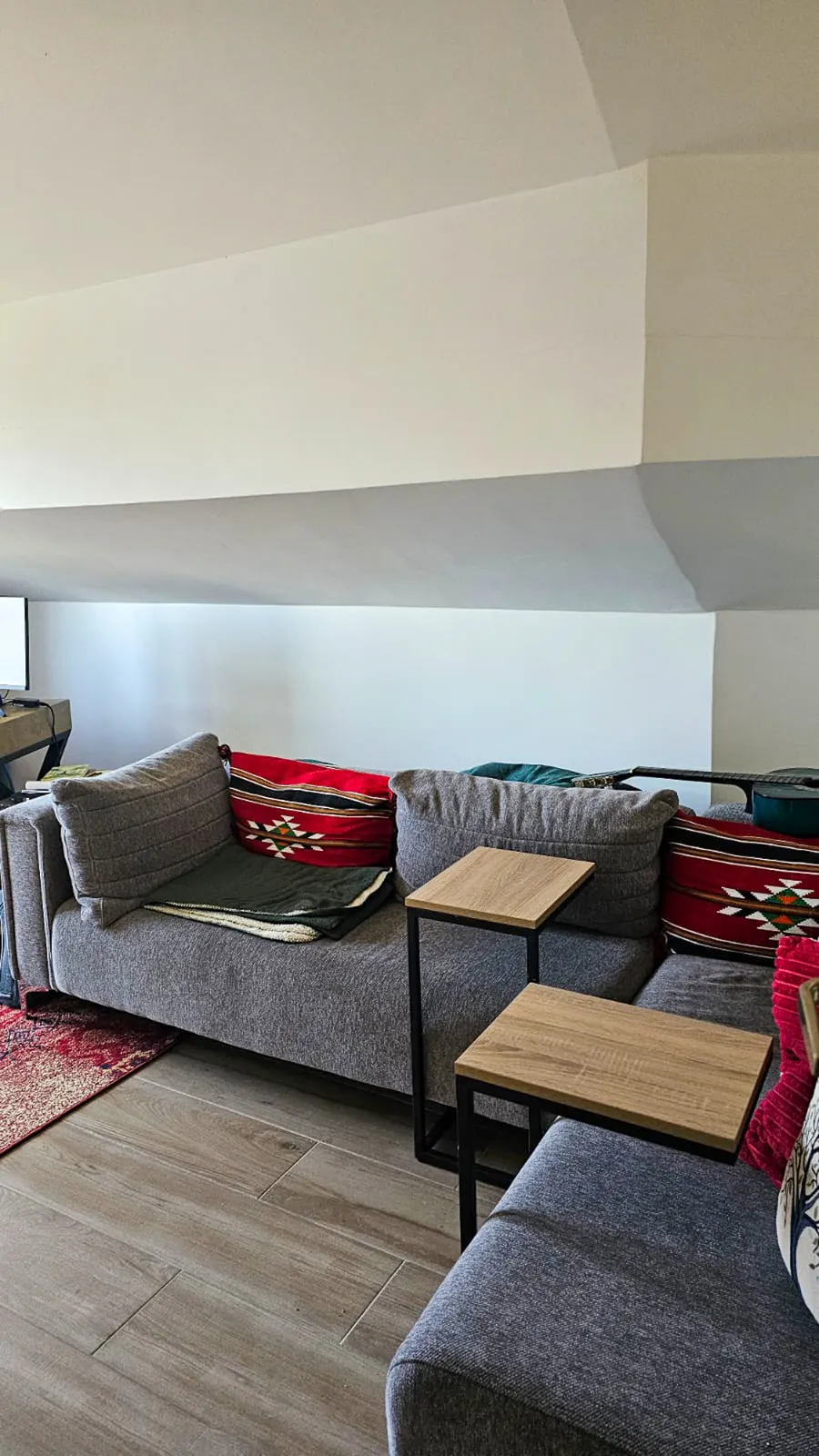 Fully Furnished Apartment in Dik El Mehdi, Metn with Terrace — الصورة 2