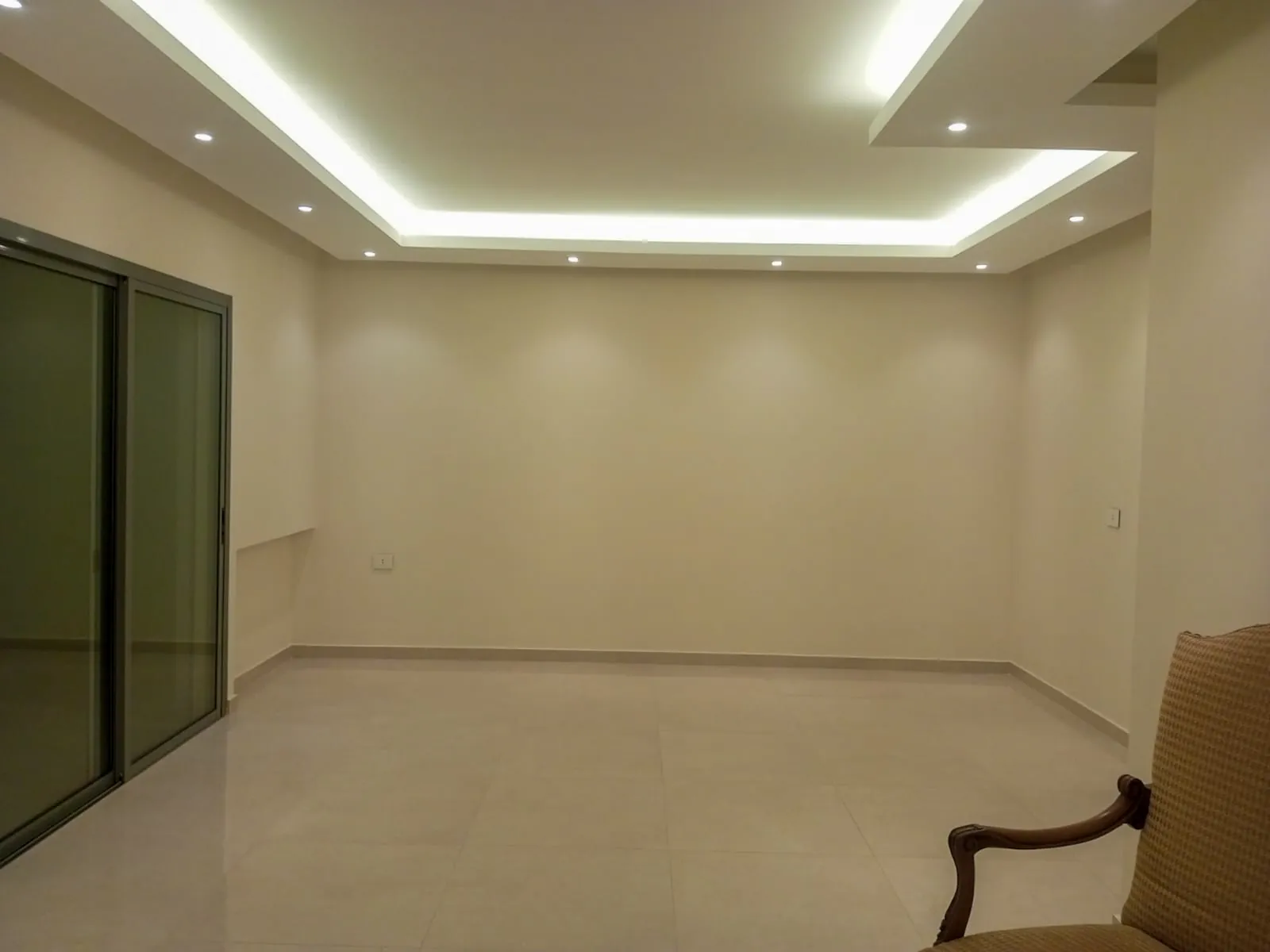 New Apartment in Qornet El Hamra, Metn + Roof