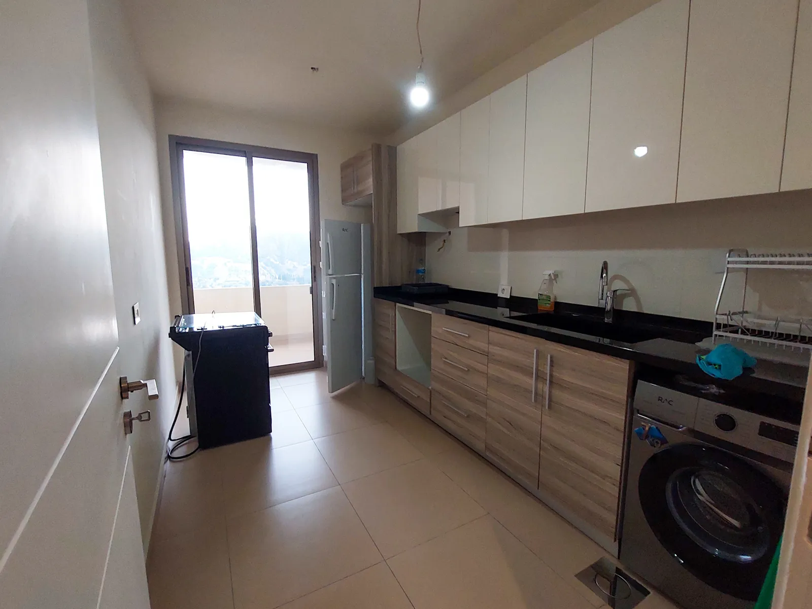 New Apartment for Rent/Sale in Zikrit, Metn + 100 SQM Terrace — الصورة 3