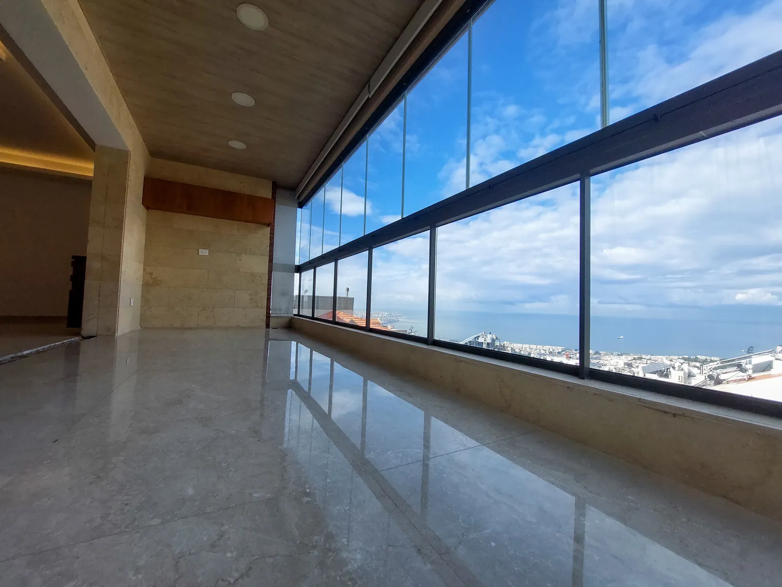 New Apartment in Elissar, Metn with a Breathtaking Sea View — الصورة 2