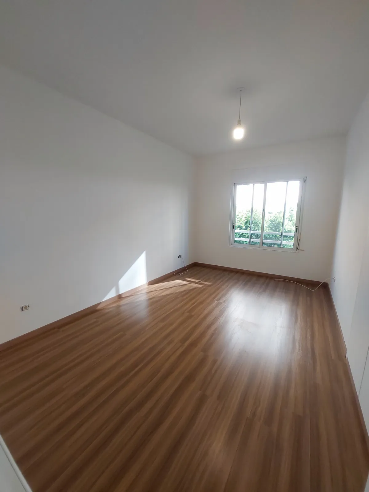 Apartment in Bkennaya, Metn with Sea and Mountain View — الصورة 4