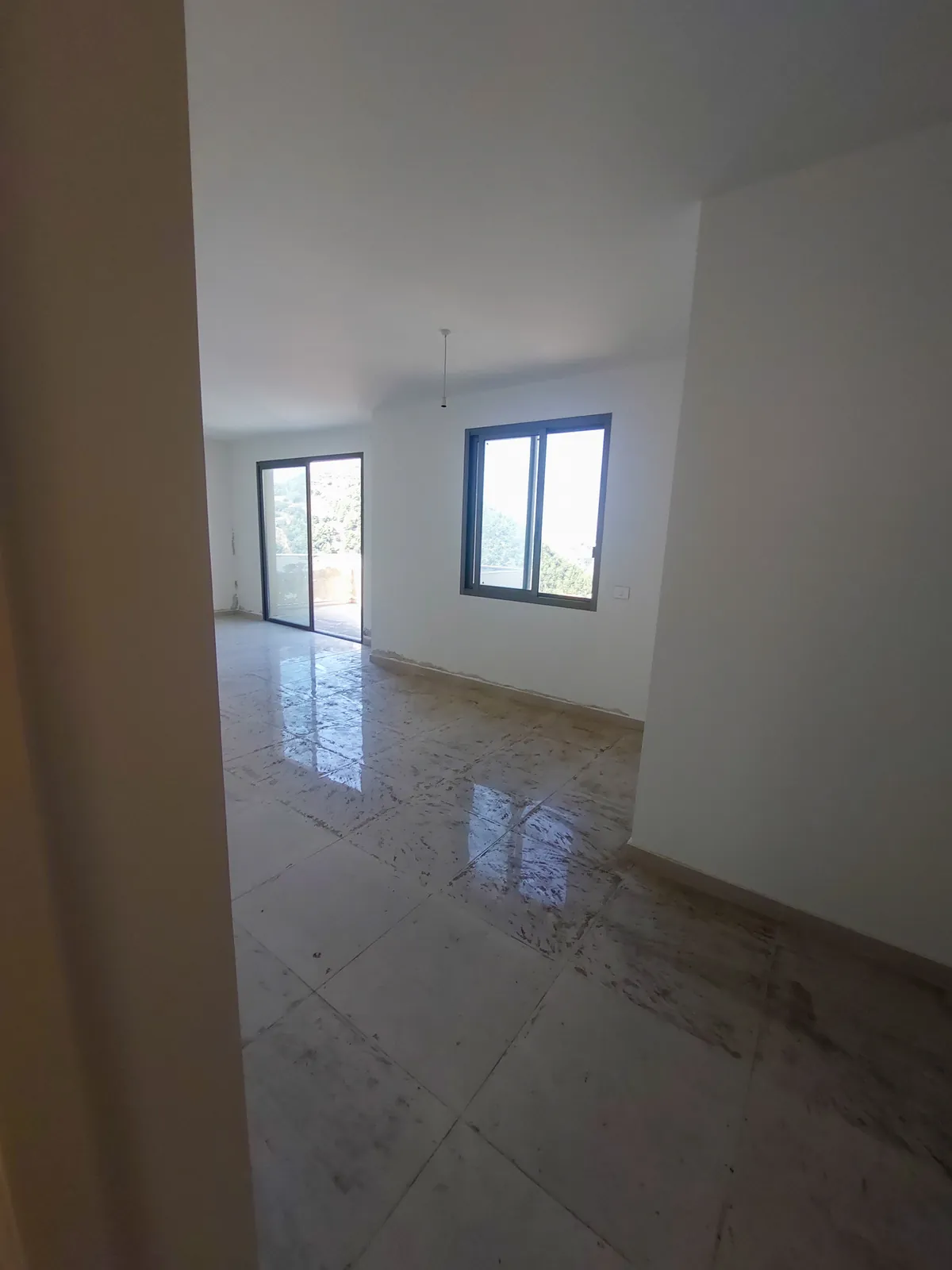 New Apartment in Zikrit, Metn with Mountain View — الصورة 2