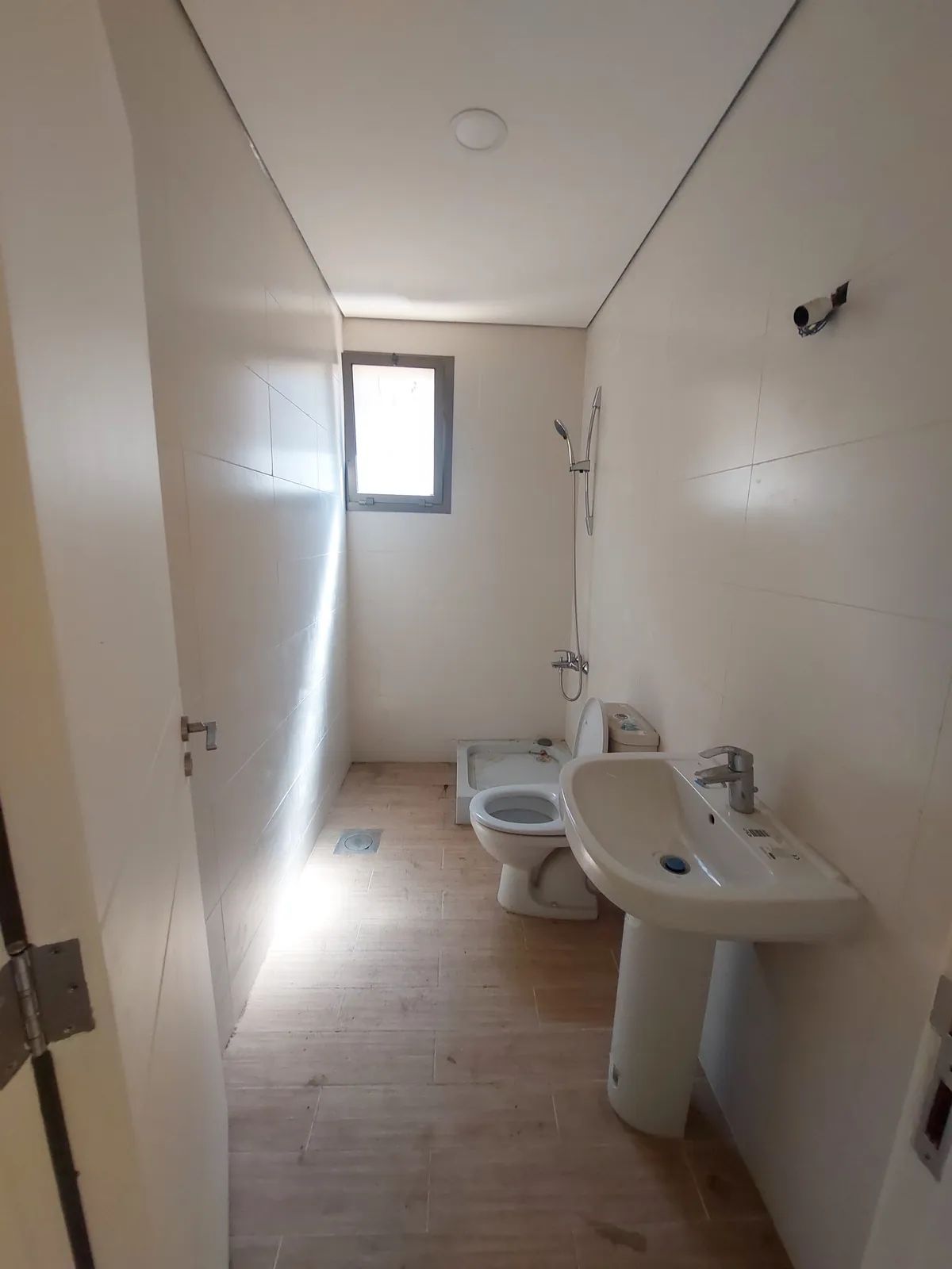 New Apartment in Zikrit, Metn with Mountain View — الصورة 5