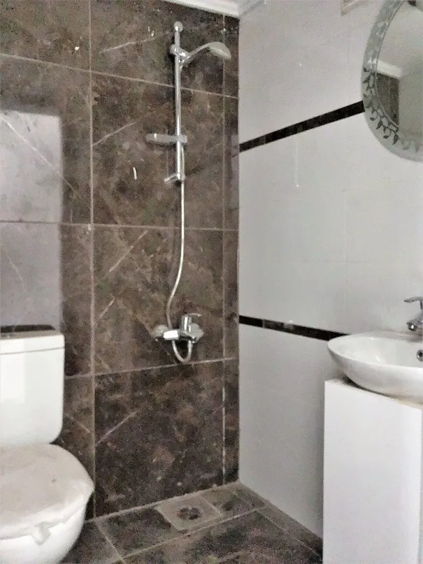 Prime Location Apartment in Achrafieh, Beirut — الصورة 3
