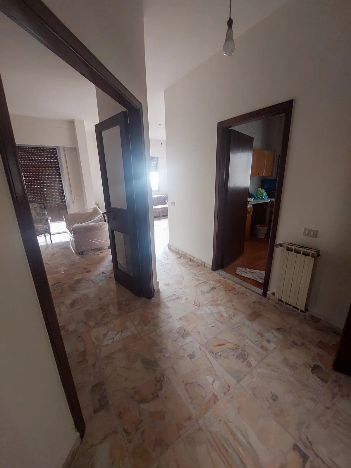 Fully Furnished Apartment in Antelias, Metn — الصورة 4