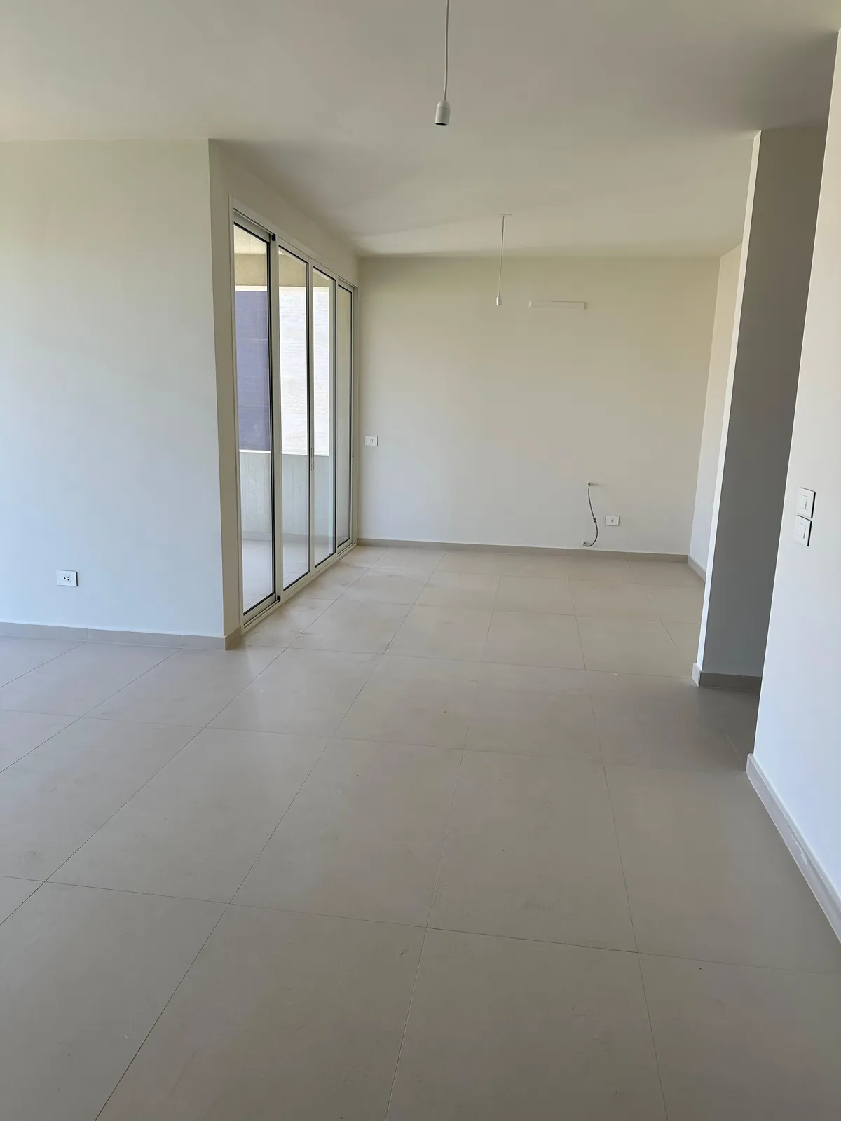 Apartment in Qannabet Broumana with Partial Sea & Greenery View — الصورة 3