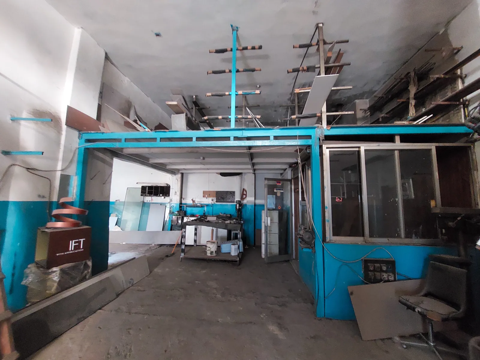Industrial Shop in Bauchrieh, Metn