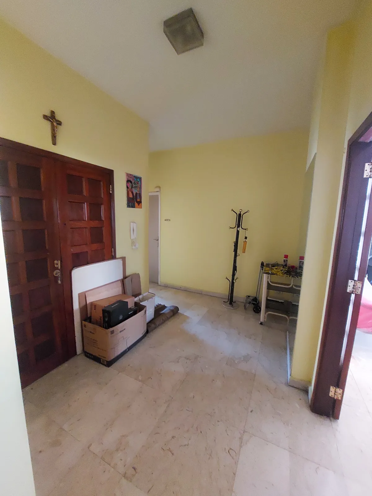 Prime Location Apartment in Jal El Dib, Metn + Terrace — الصورة 4