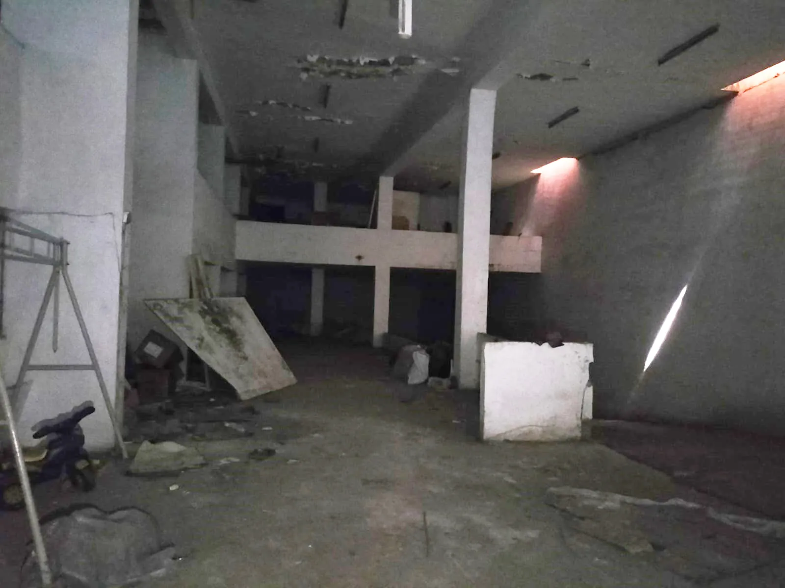 Prime Location Used Warehouse in Bir Hasan, Beirut — photo 3