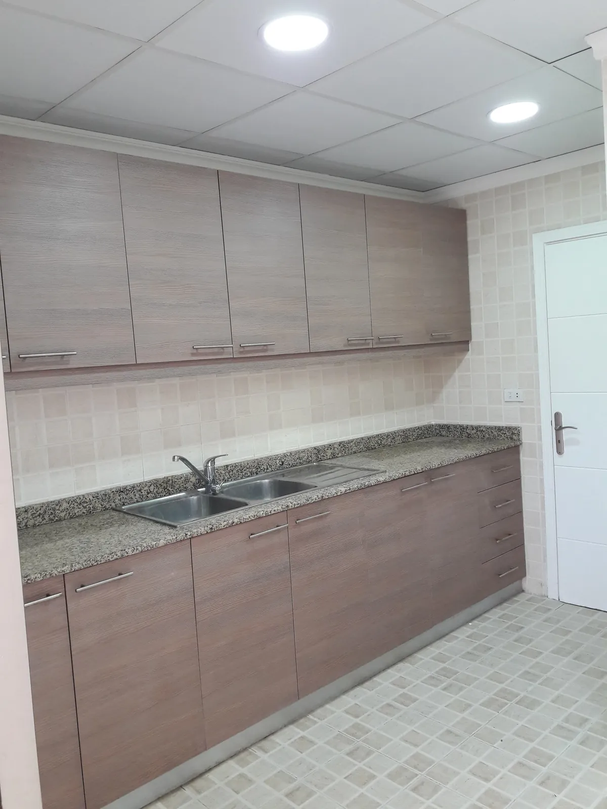 Apartment in Bchamoun, Aley with a Breathtaking Sea View — photo 3