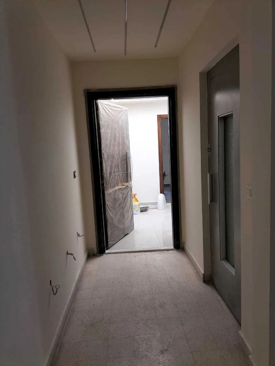 Apartment in Kraytem, Beirut with a Breathtaking Calm View — photo 5