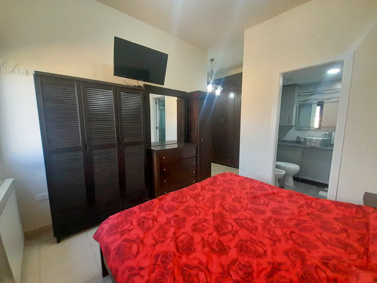 Furnished Luxurious Apartment in Douar with a Mountain View — photo 5