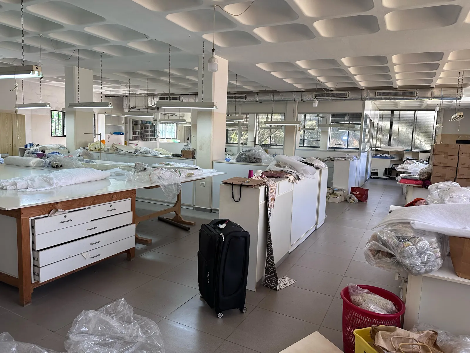 Prime Location Office for Rent in Bsalim, Metn — الصورة 2