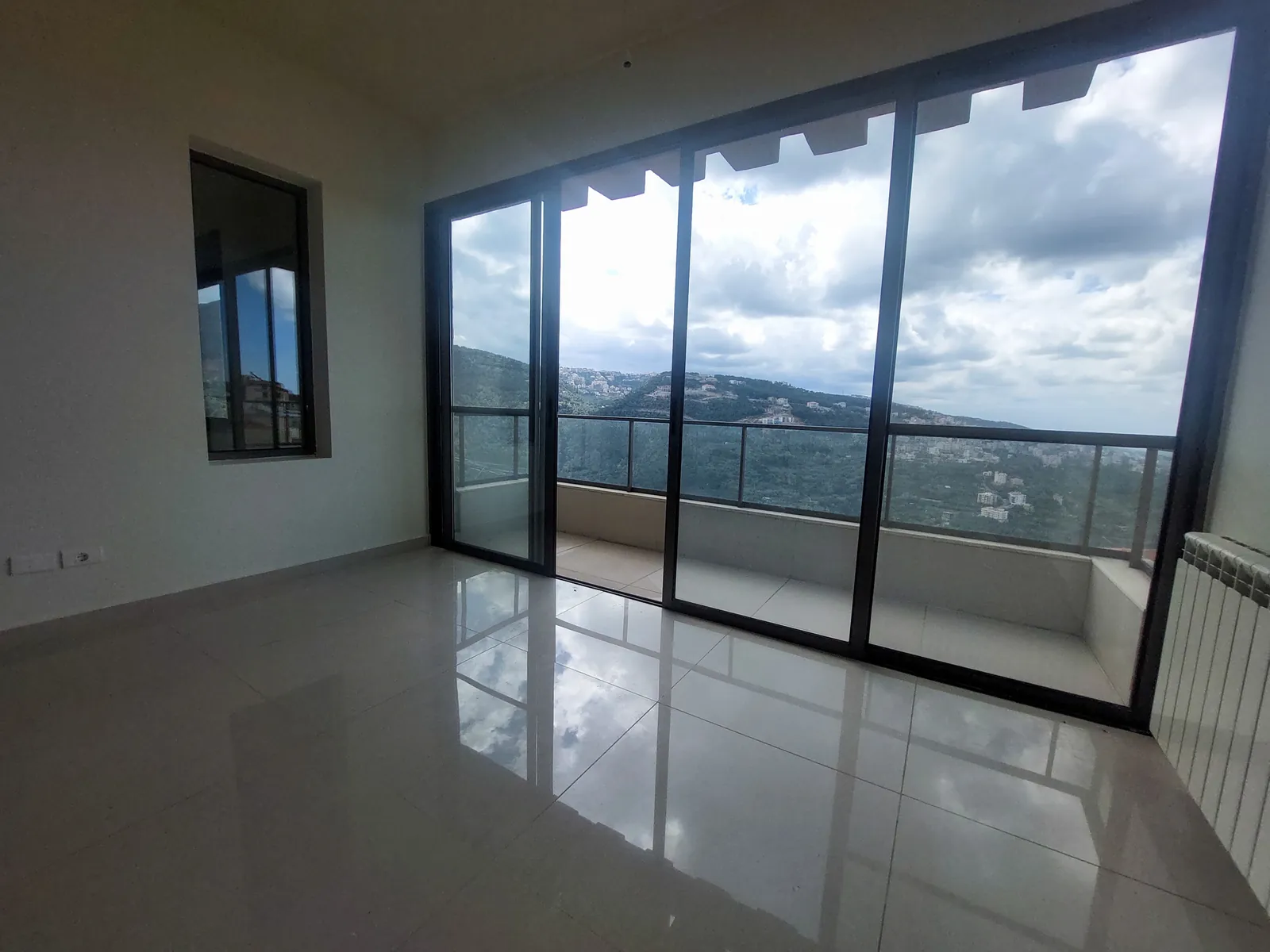 New Apartment in Rabweh, Metn with Sea and Mountain View — الصورة 4