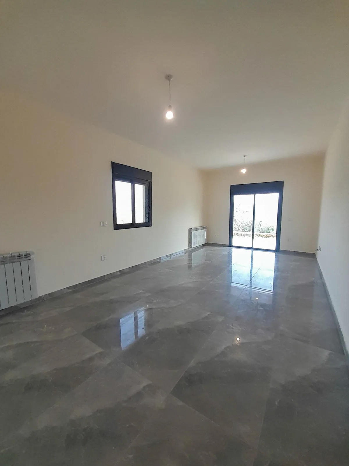 Apartment in Douar, Metn with Mountain View + TERRACE — الصورة 1