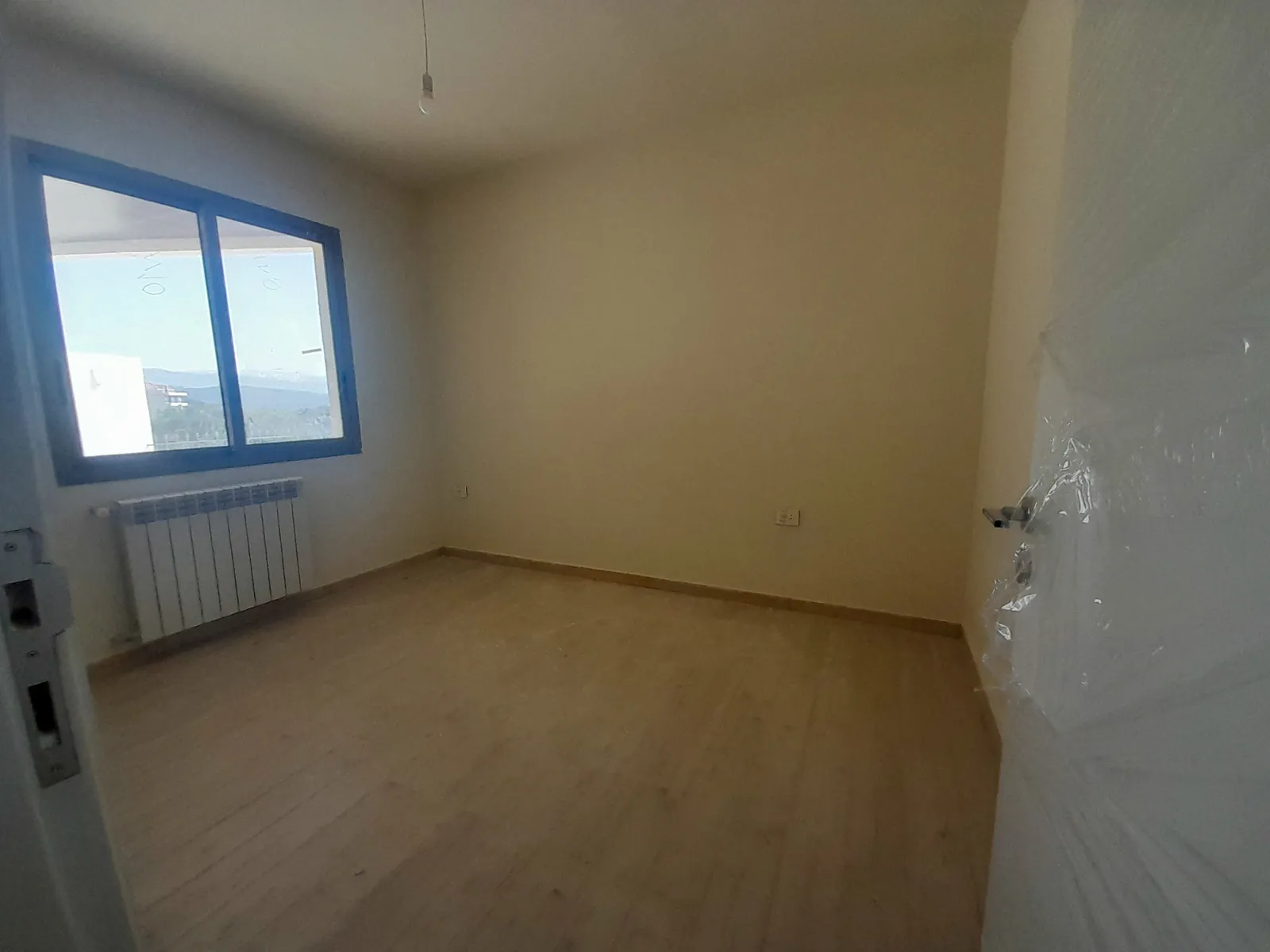 Apartment in Douar, Metn with Mountain View + TERRACE — الصورة 3