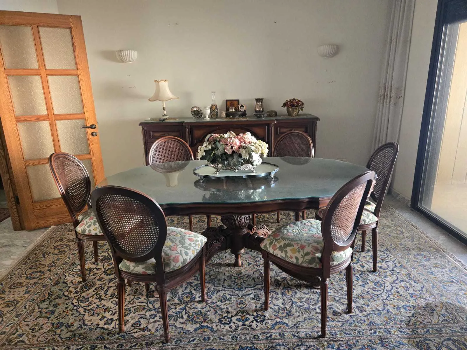 Prime Location Furnished Apartment in Beit Meri, Metn — الصورة 2