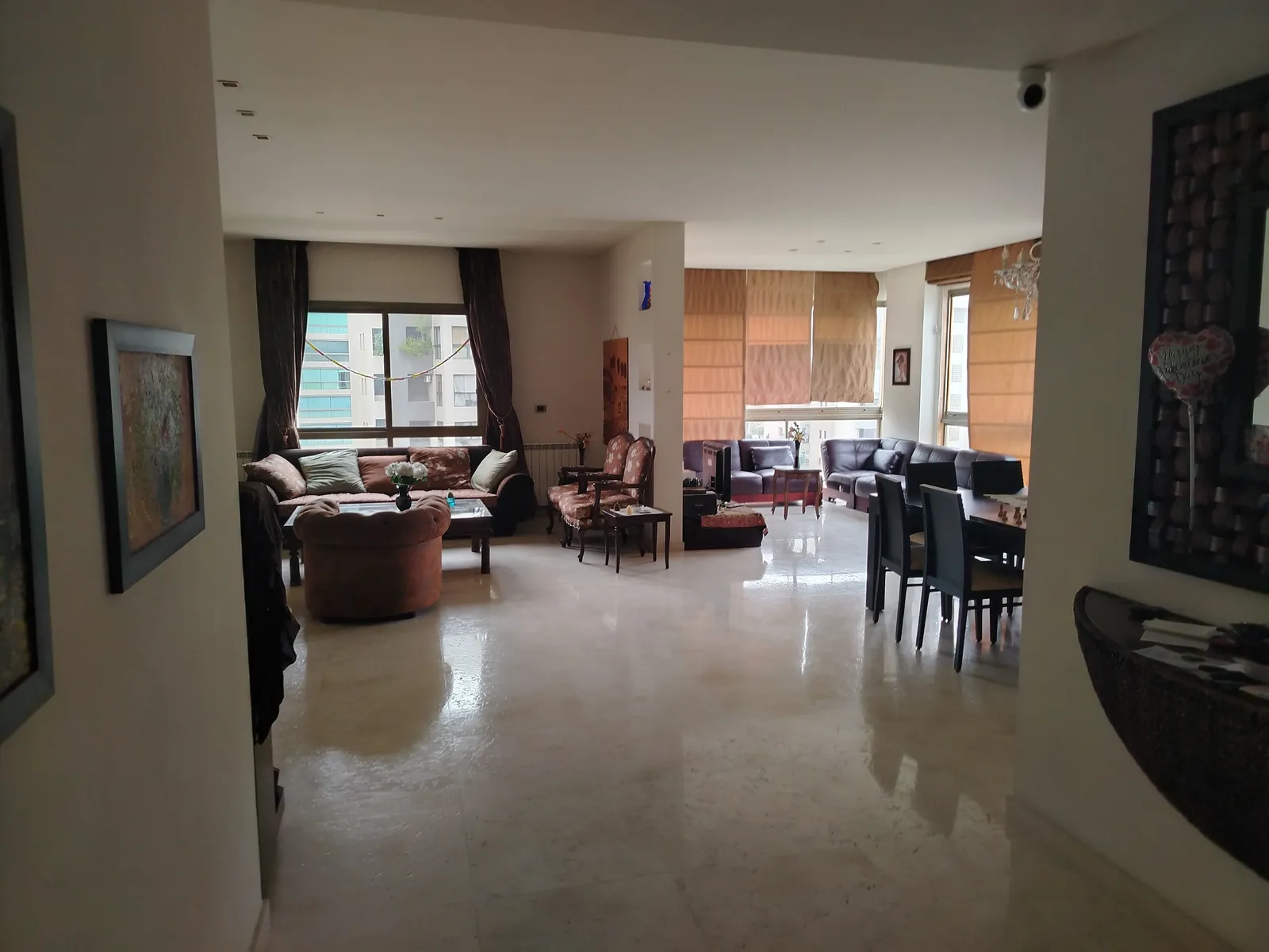 Prime Location Furnished Apartment in The Heart of Horsh Tabet — الصورة 2