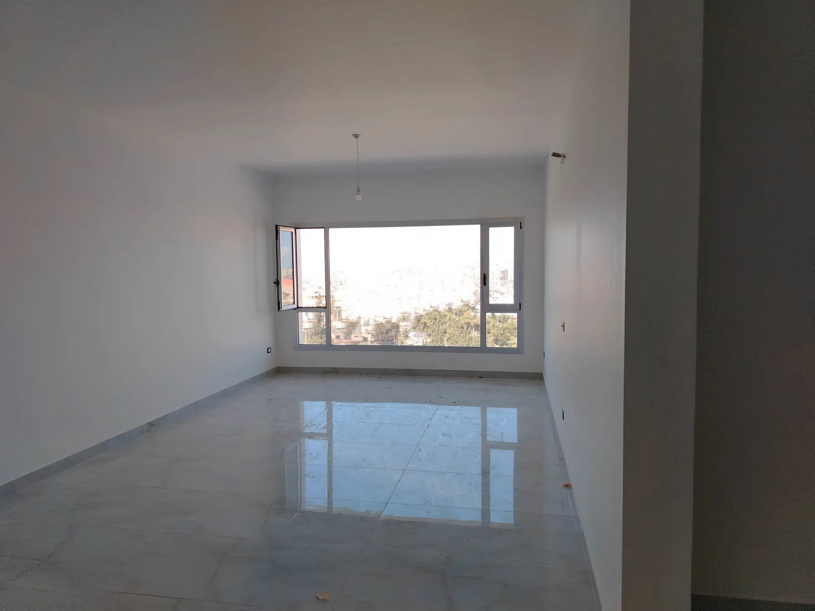 Apartment in Brazilia, Baabda + Breathtaking City & Lush Green Views
