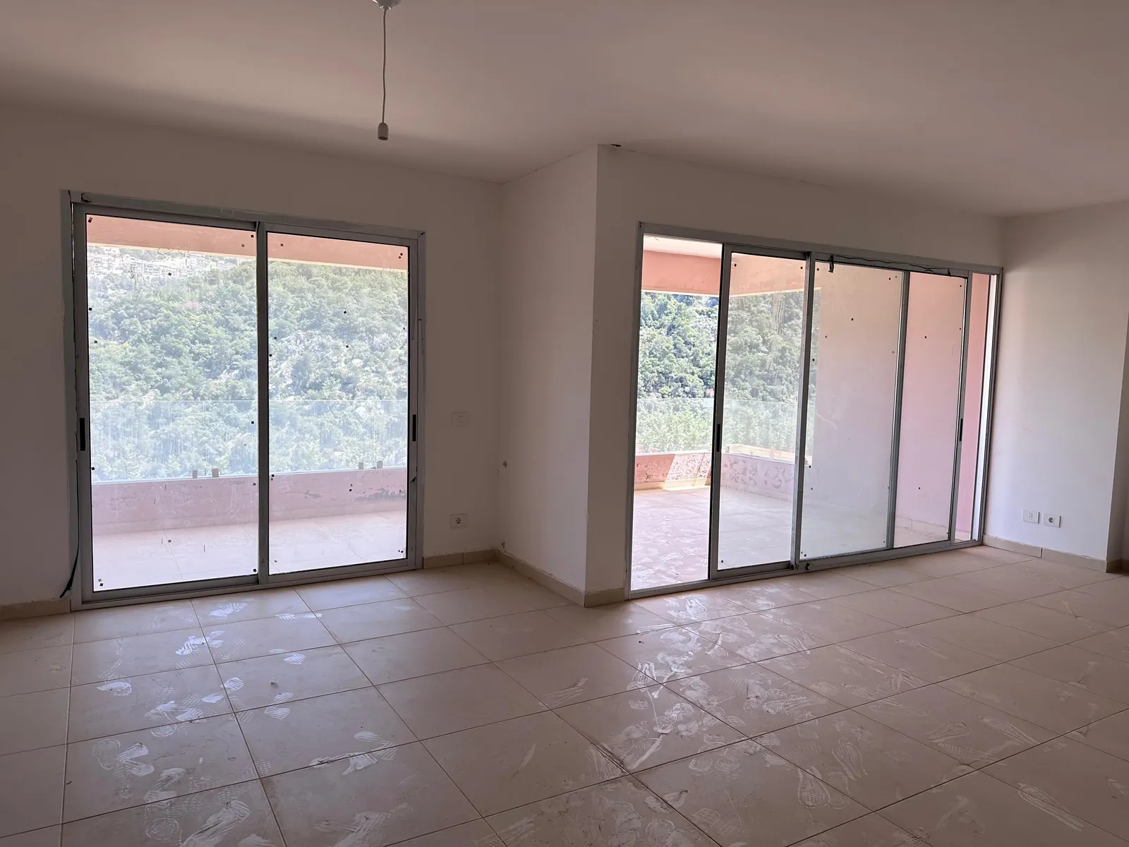 Apartment in Bsalim, Metn with Breathtaking Mountain View — الصورة 2