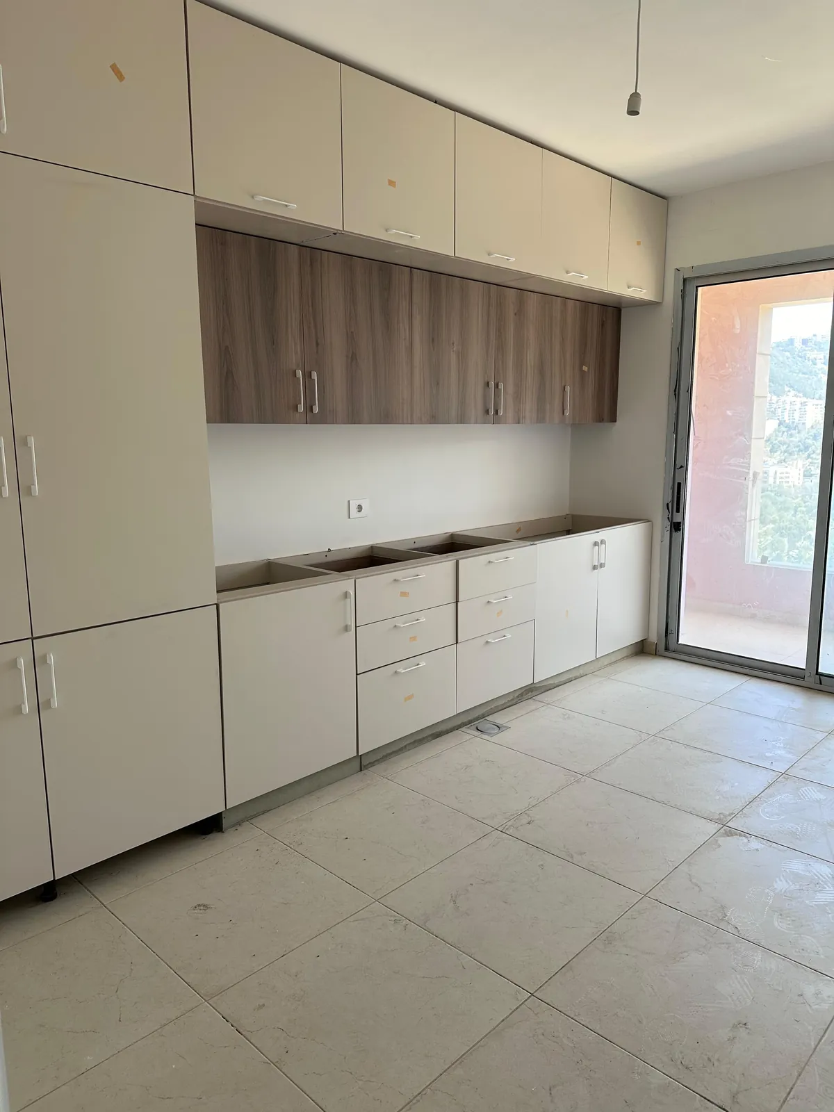 Apartment in Bsalim, Metn with Breathtaking Mountain View — الصورة 4