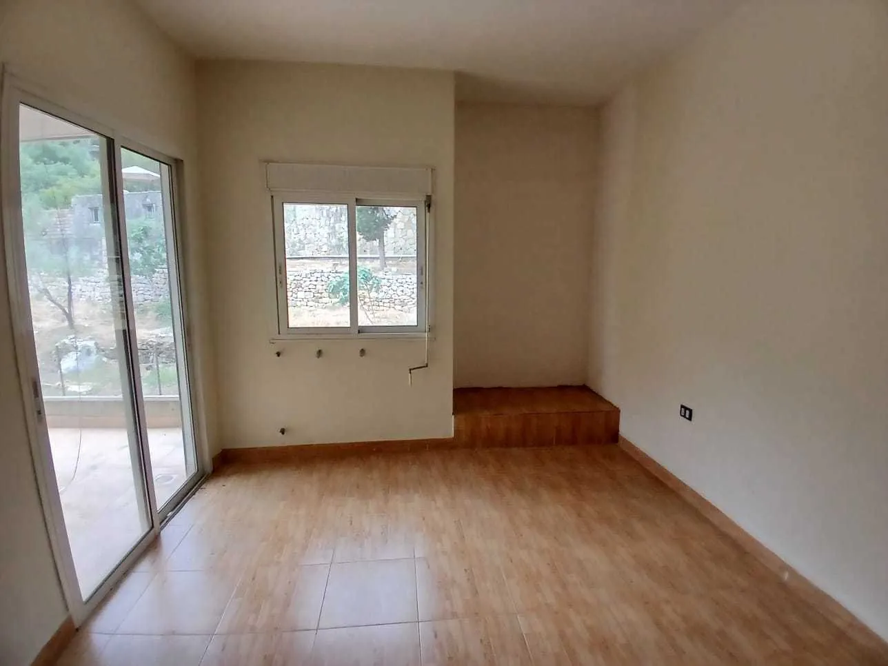 Apartment for Rent in Roumieh, Metn — الصورة 3