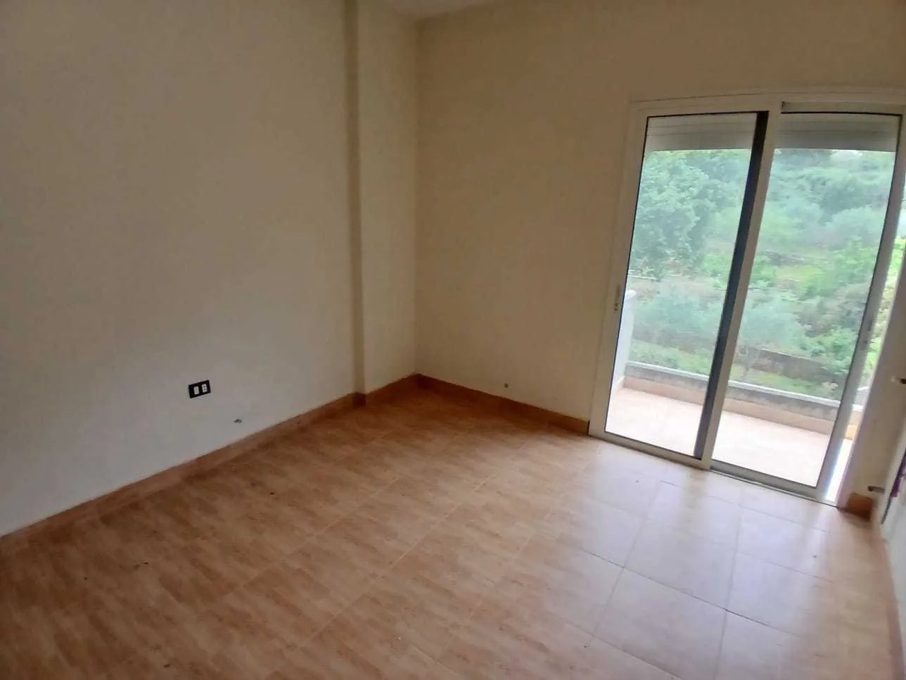Apartment for Rent in Roumieh, Metn — الصورة 4