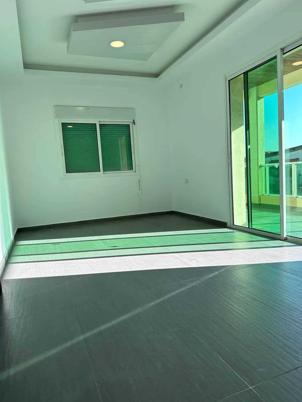 Payment Facilities - Apartment in Bsalim with Mountain View — photo 2