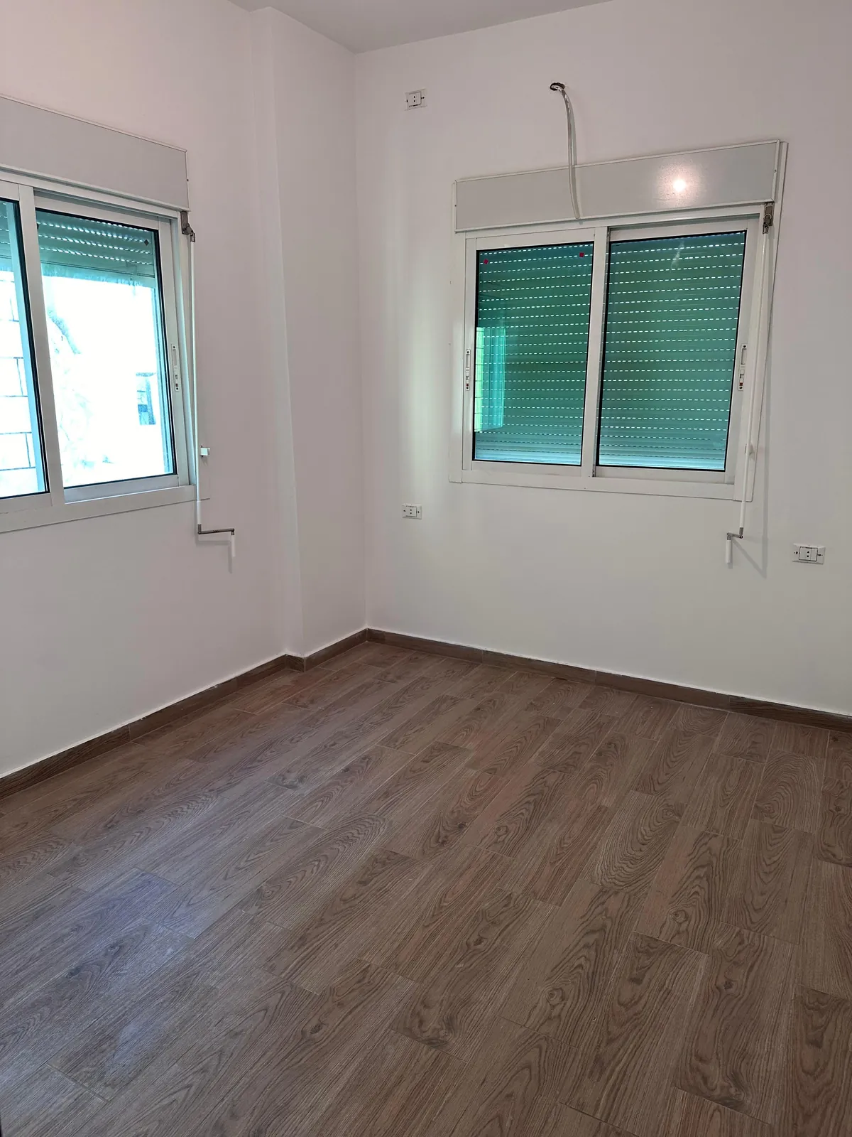 Payment Facilities - Apartment in Bsalim with Mountain View — photo 4