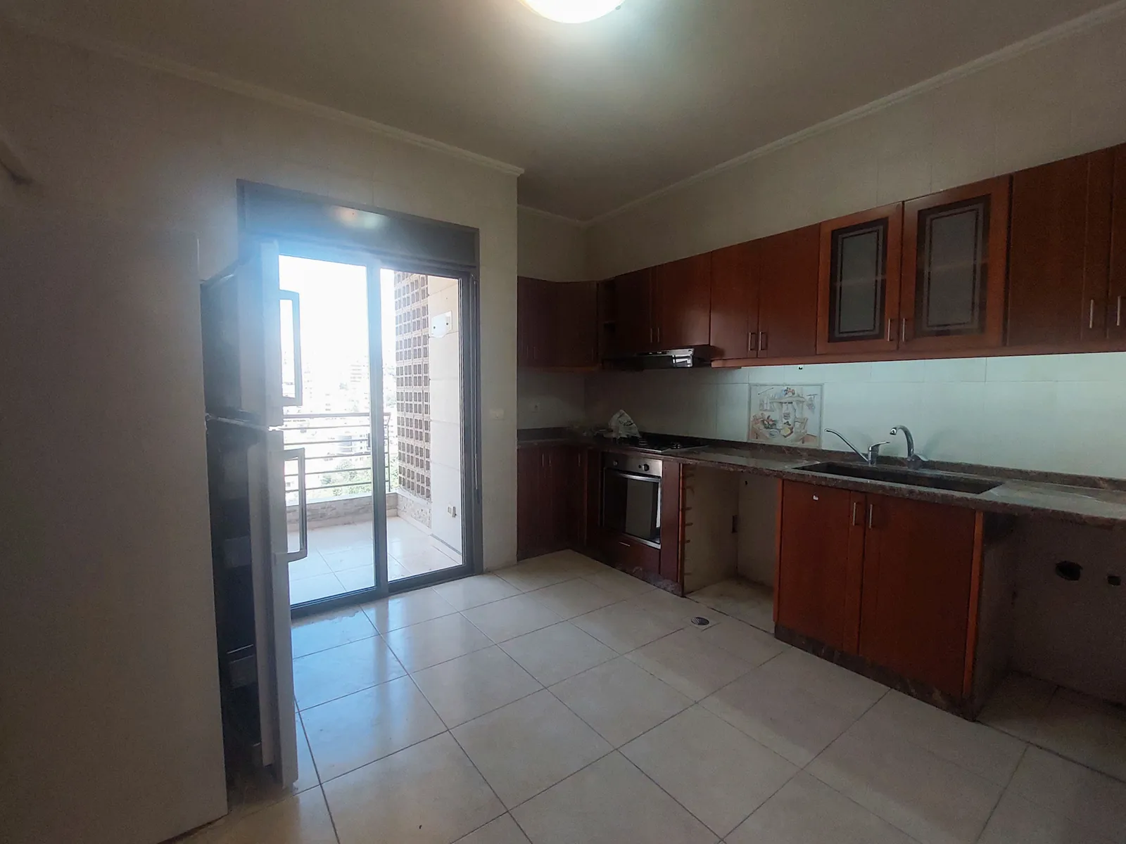 Furnished Apartment in Mtayleb, Metn with Partial Sea View — الصورة 5