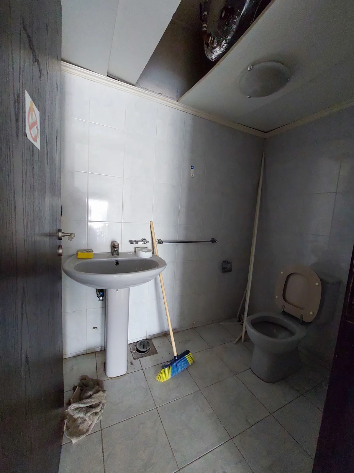 Good Location Shop in Mazraat Yachouh, Metn — الصورة 4