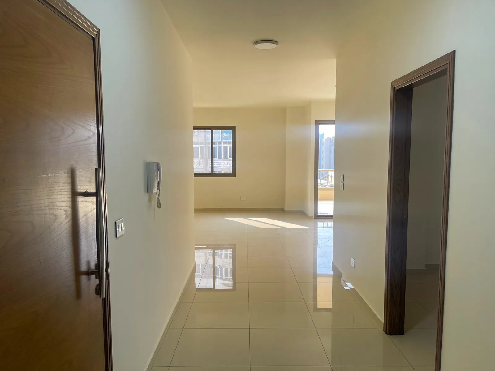 Prime Location Fully Renovated Apartment in Jal El Dib, Metn — الصورة 2