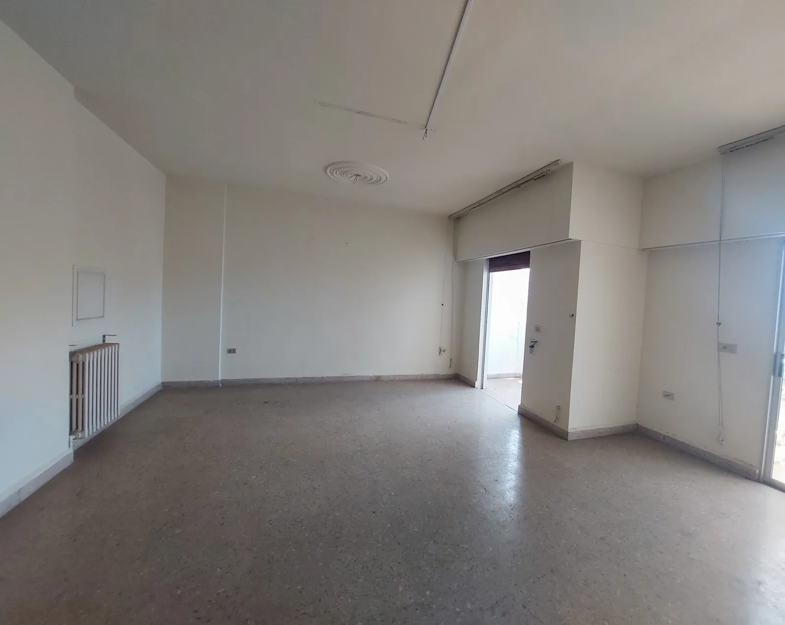 Prime Location Apartment in Zalka, Metn with City View — الصورة 2