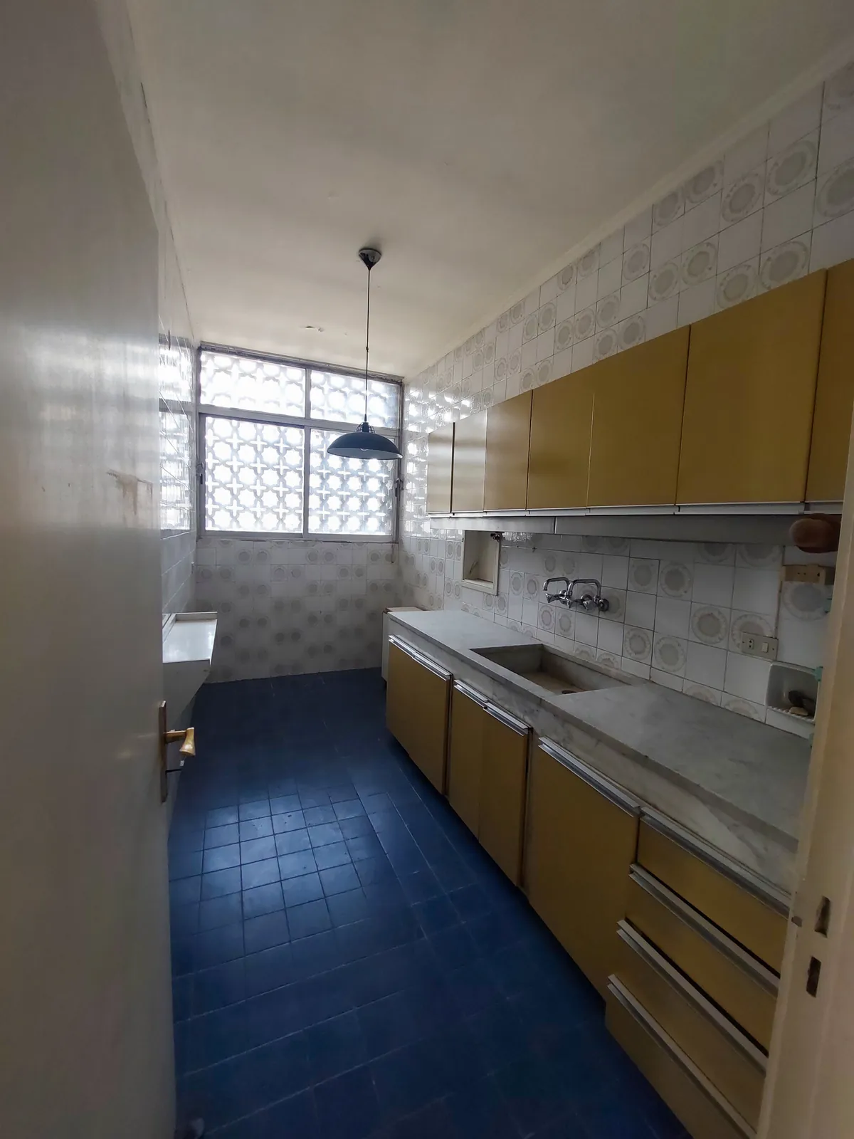 Prime Location Apartment in Zalka, Metn with City View — الصورة 4
